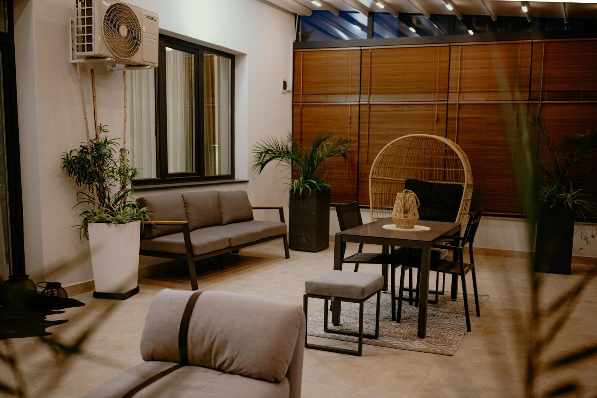 House * Botosani